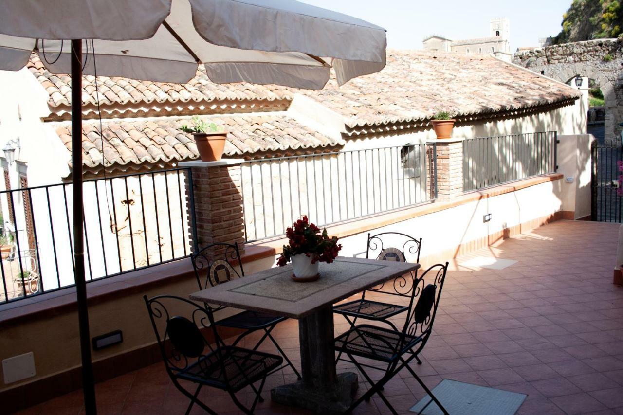 Bed and Breakfast Casa Gambino Savoca Zewnętrze zdjęcie